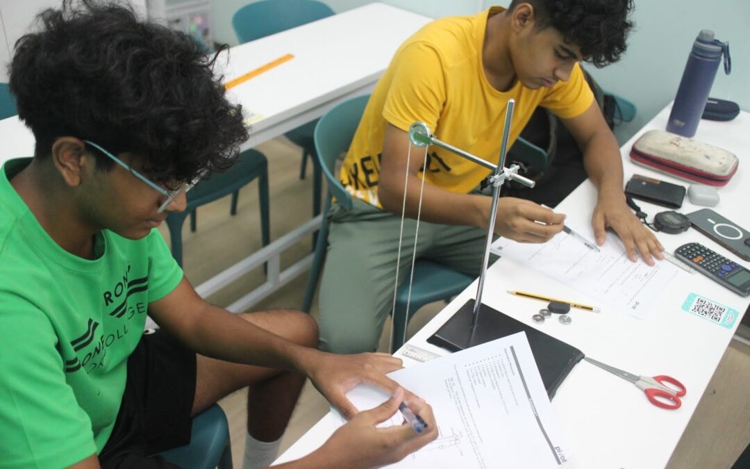 A-Level H2 Physics Practical: Format, Assessment & Common Topics