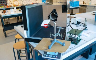 What Happens Inside a Pivot Physics Practical Lab Session?